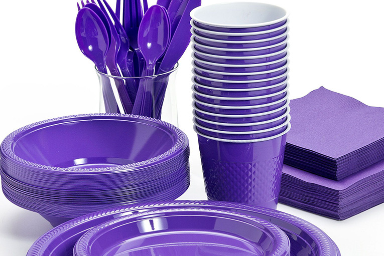 фиолетовый